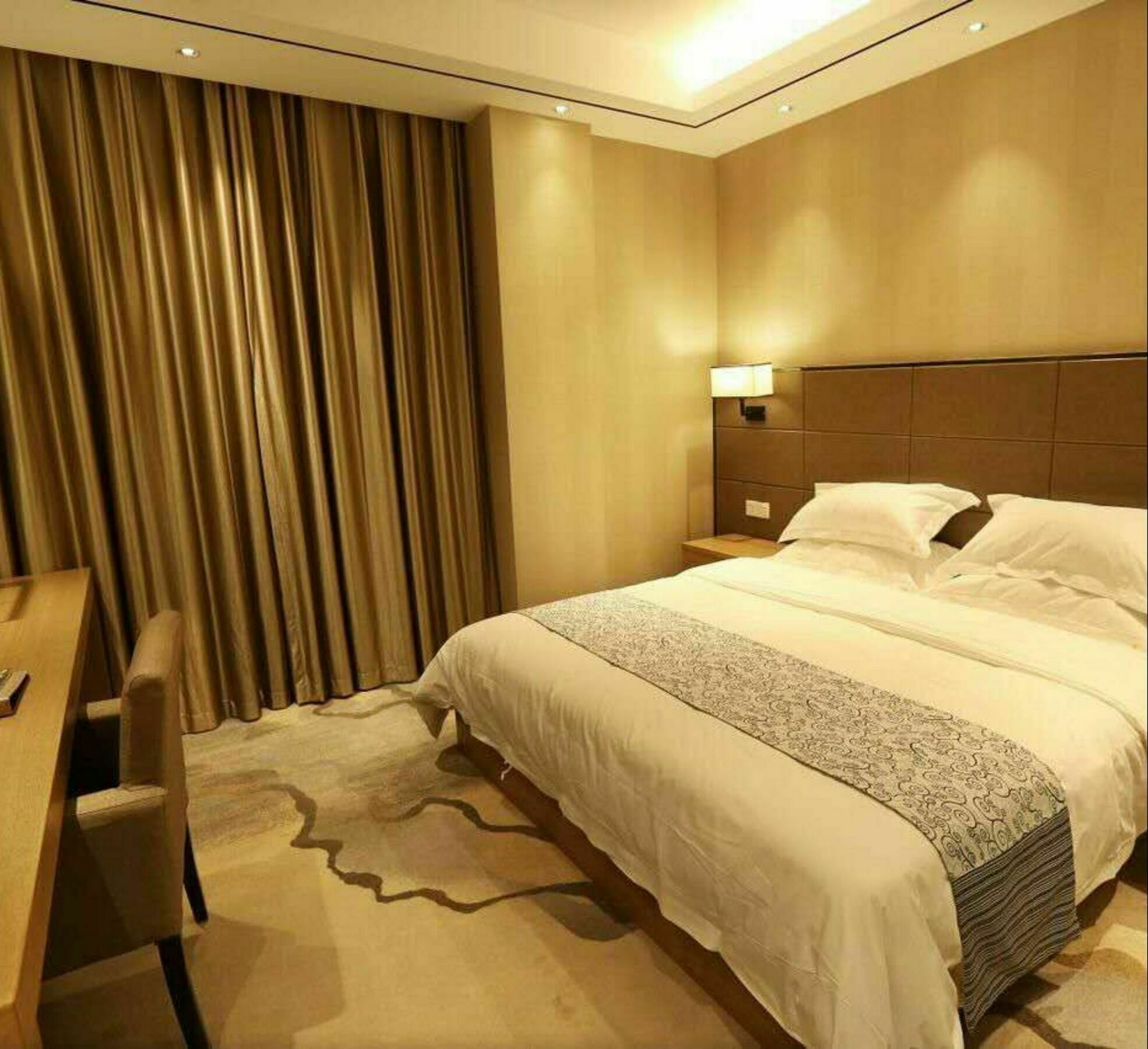 Fourseas Holiday Hotel Jangcsou Kültér fotó